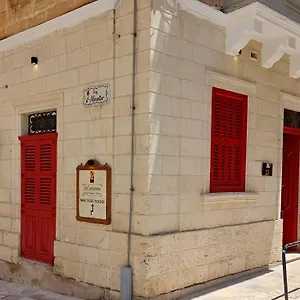 Number 12 Il-Birgu
